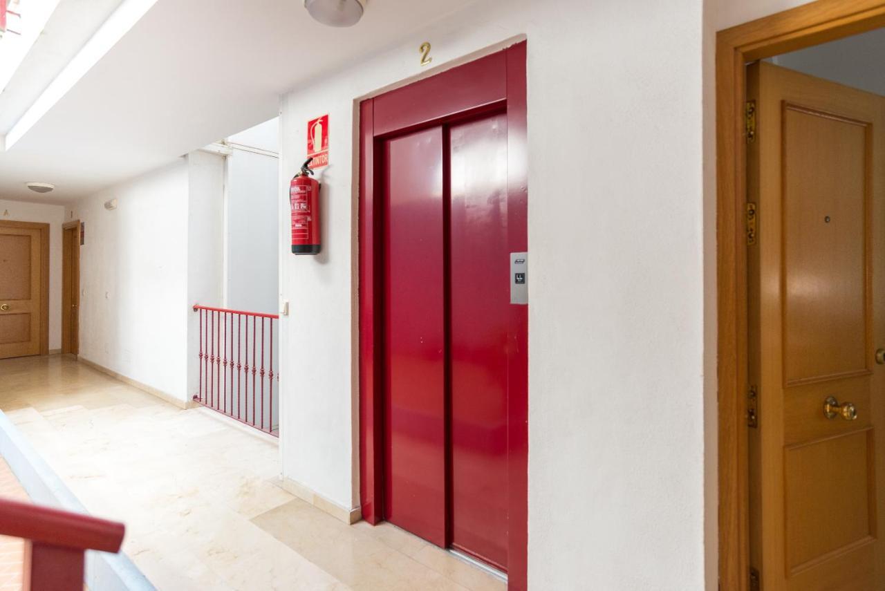 Апартаменти Apartamento Ventura Малага Екстер'єр фото